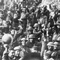 World War I Food: US 64th regiment celebrate the Armistice (img-12) World War I Food: US 64th regiment celebrate the Armistice (img-12)